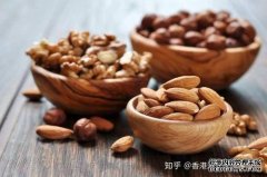 杏鑫注册平台一餐5粒杏仁能缓解肩痛